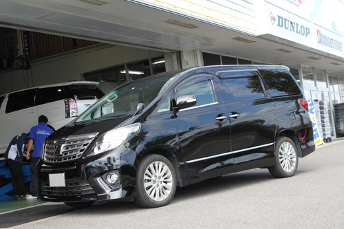 20系 アルファード 4WD の ツライチ ローダウン セッティング